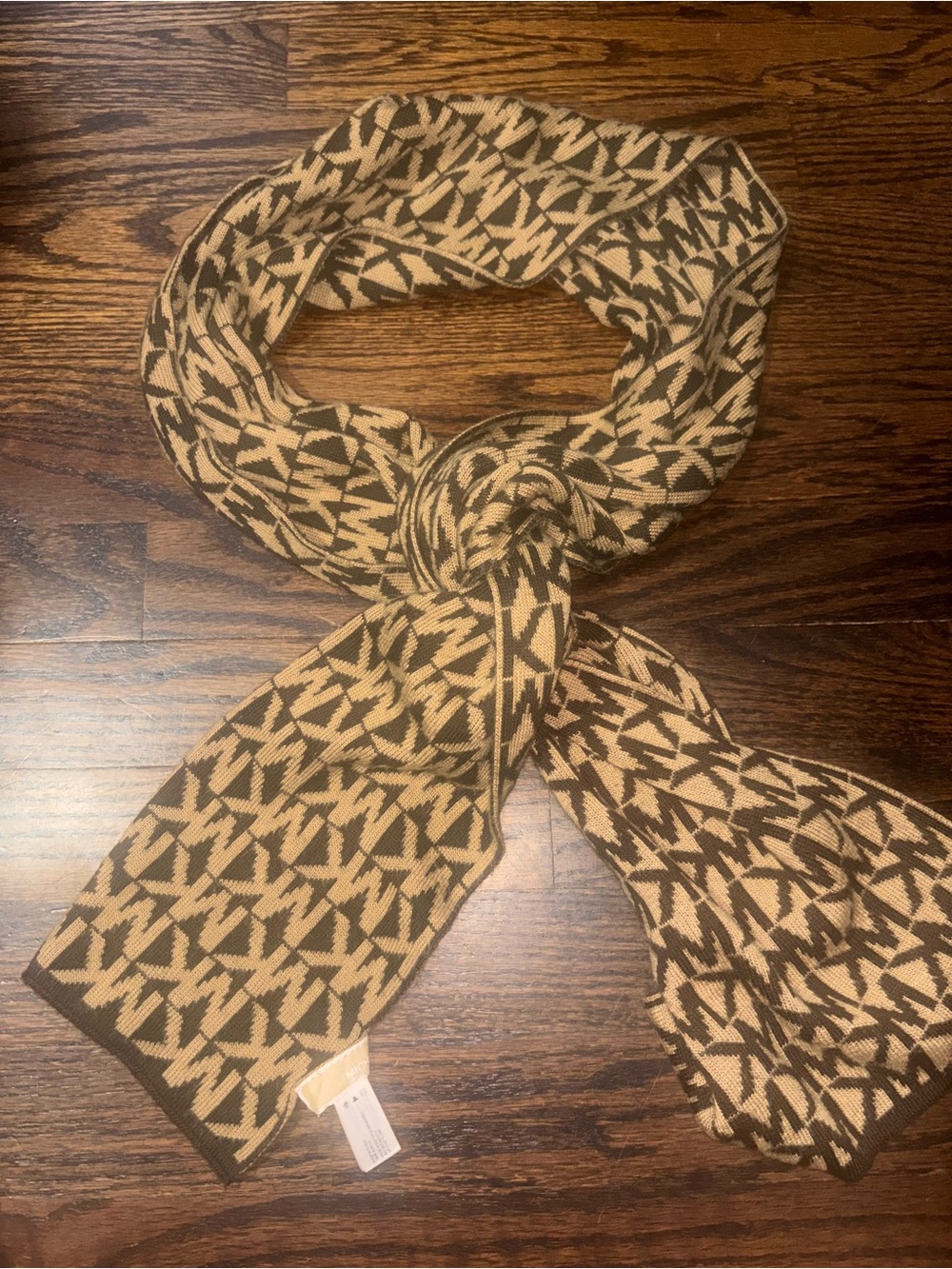 Michael Kors scarfe